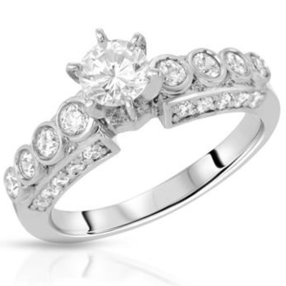 Jewelry - DESIGNER .925 CZ SOLITAIRE ENGAGEMENT RING SZ 6.5
